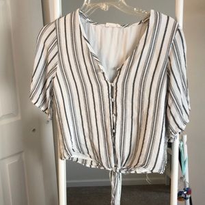 Button cropped shirt